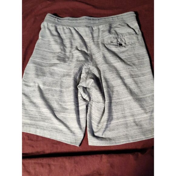 Men's Nike Gray/Black Long Sweat Shorts Size XL With Pockets Front & Back - Picture 4 of 8